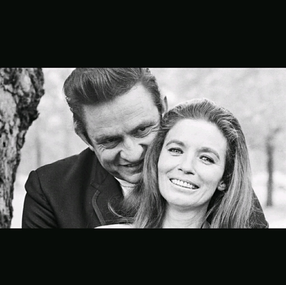 Meet your Posher, Em